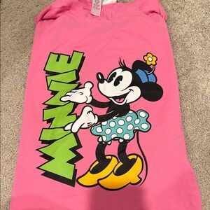 Minnie cropped pink tshirt